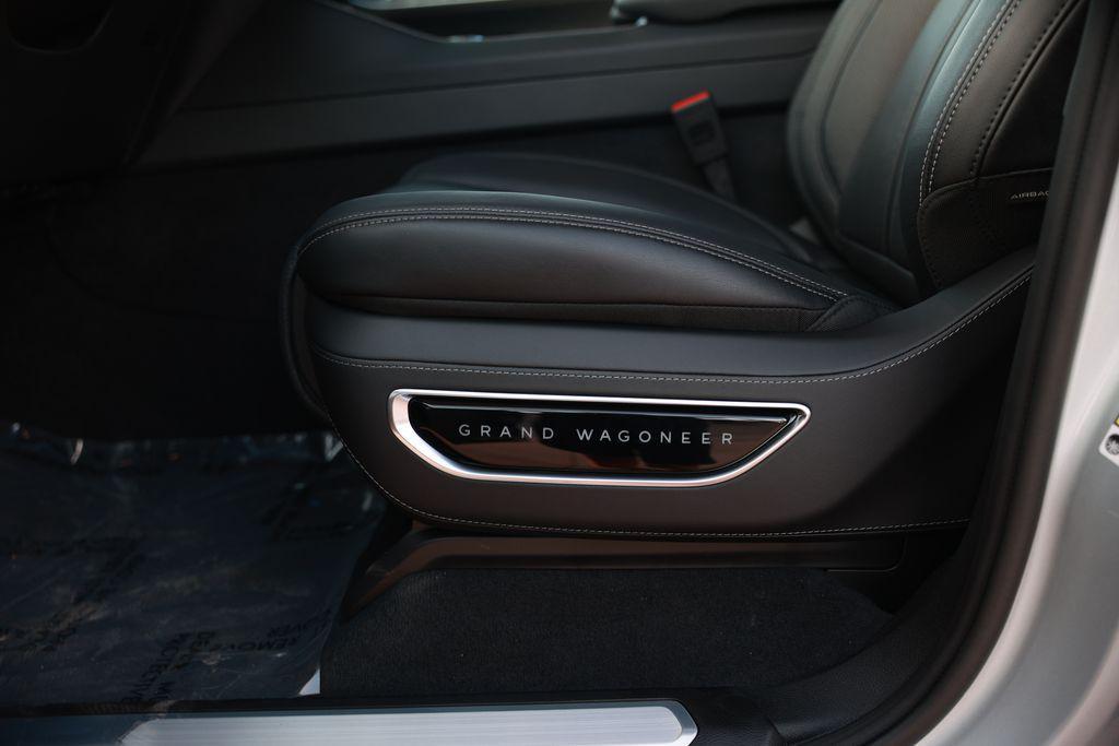 new 2026 Jeep Grand Wagoneer L car, priced at $103,200