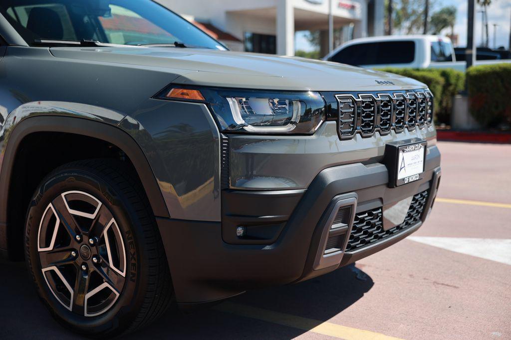 new 2026 Jeep Cherokee car, priced at $39,615