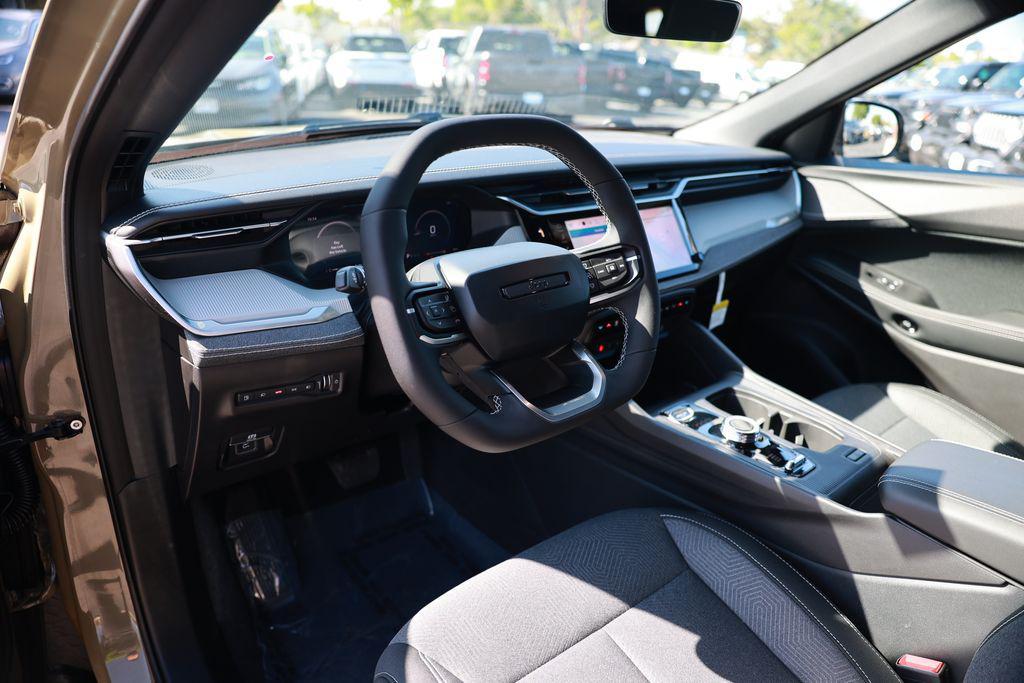new 2026 Jeep Cherokee car, priced at $39,615