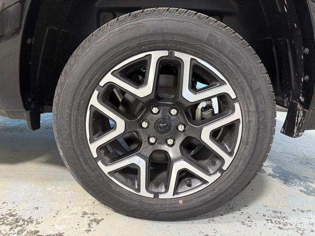 new 2025 Ram 1500 car, priced at $72,586