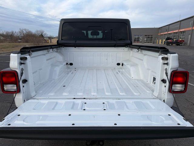 used 2023 Jeep Gladiator car, priced at $39,000