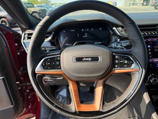 new 2025 Jeep Grand Cherokee car, priced at $69,966