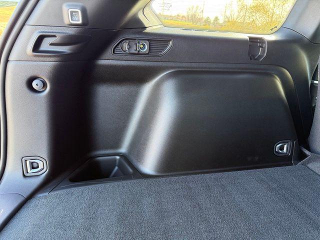 new 2025 Jeep Grand Cherokee car, priced at $46,329