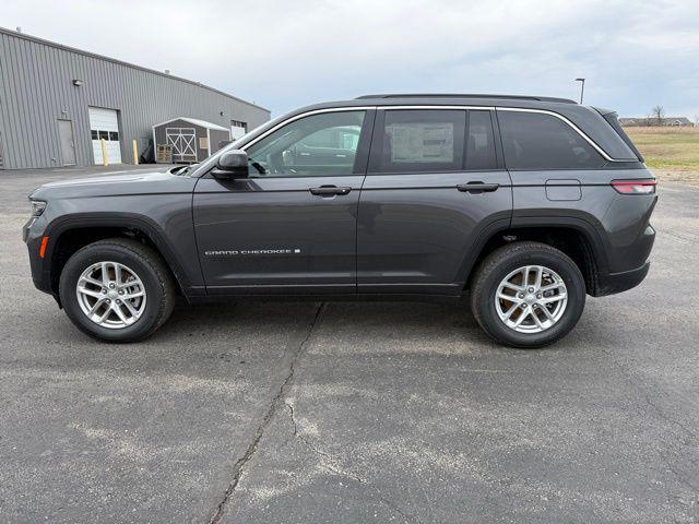 new 2026 Jeep Grand Cherokee car, priced at $42,416