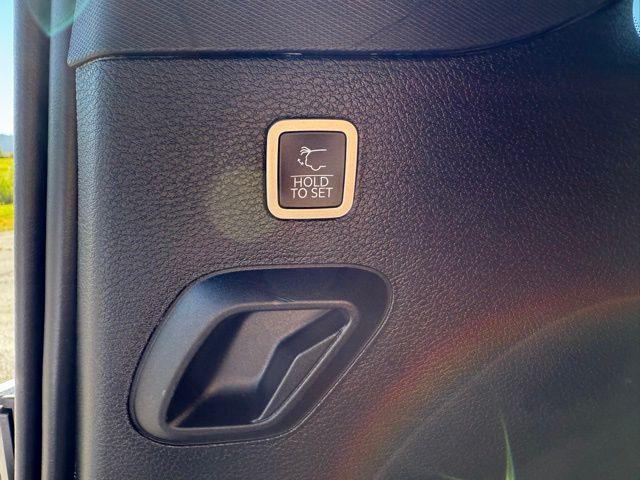 used 2022 Jeep Wagoneer car