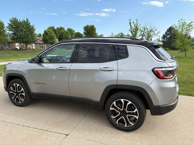 used 2022 Jeep Compass car, priced at $27,500