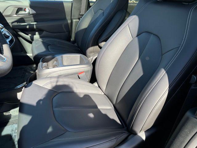 new 2026 Chrysler Pacifica car, priced at $48,035