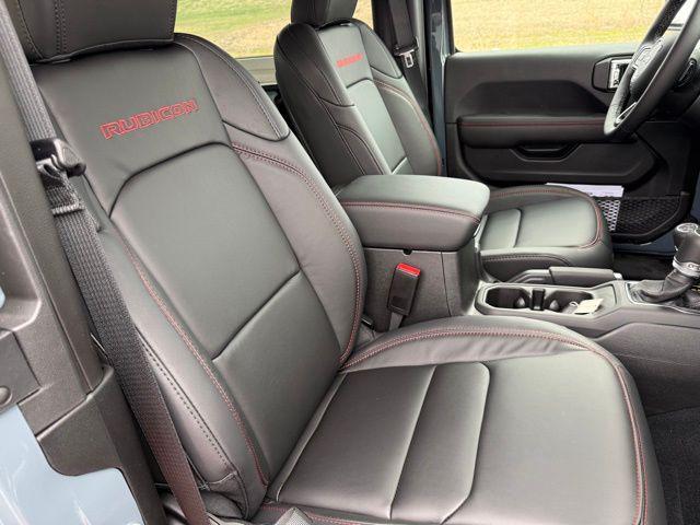 new 2026 Jeep Wrangler car, priced at $53,278