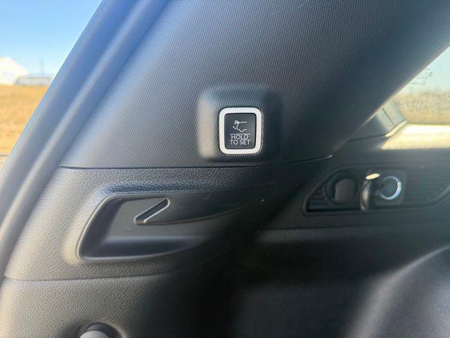 new 2025 Jeep Grand Cherokee car, priced at $47,500