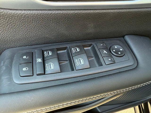 new 2026 Chrysler Pacifica car, priced at $54,940