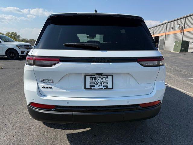 new 2025 Jeep Grand Cherokee car, priced at $45,224