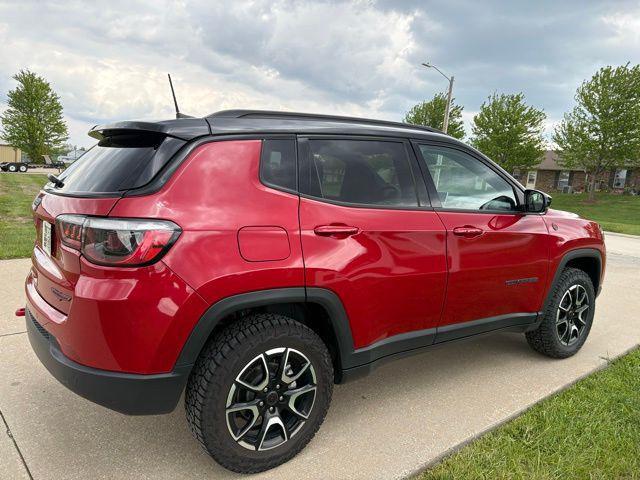 used 2025 Jeep Compass car, priced at $27,500
