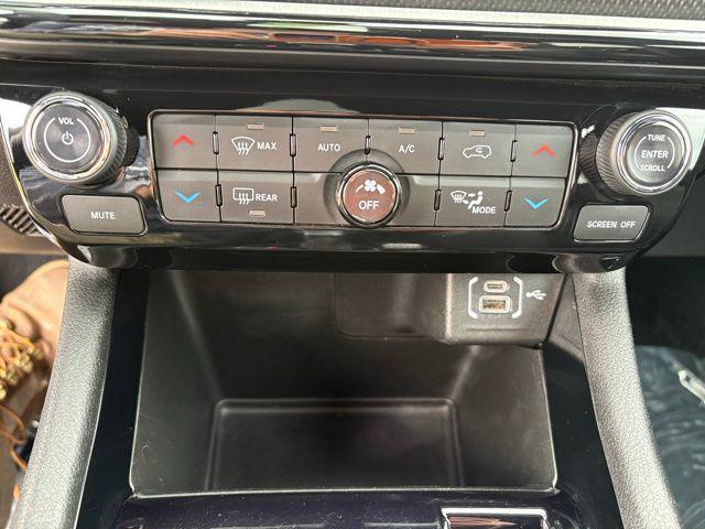 used 2025 Jeep Compass car, priced at $27,500