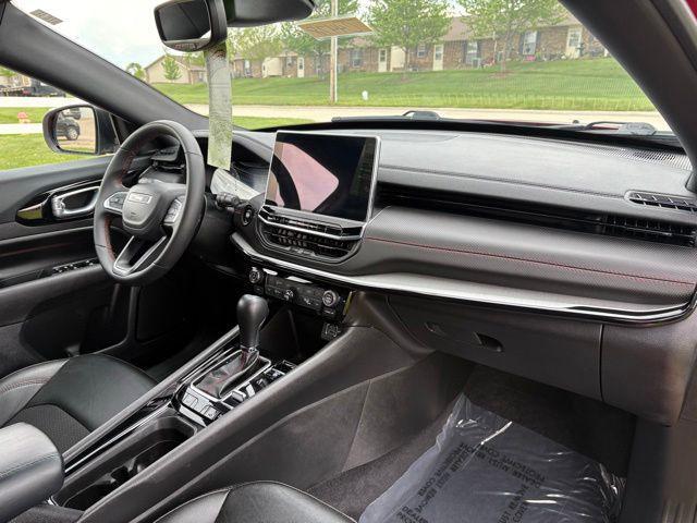 used 2025 Jeep Compass car, priced at $27,500