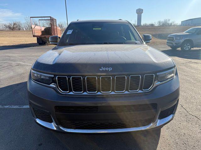 used 2024 Jeep Grand Cherokee L car