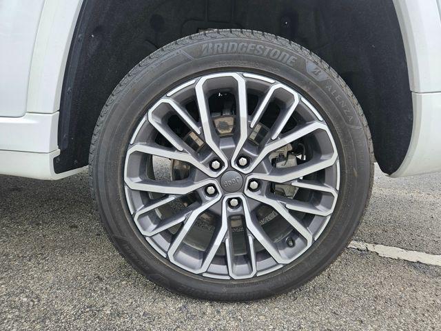 used 2021 Jeep Grand Cherokee L car, priced at $34,000