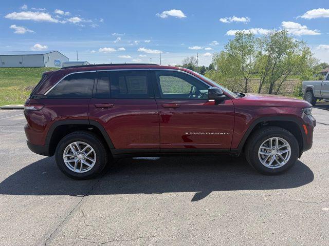 new 2026 Jeep Grand Cherokee car, priced at $42,264
