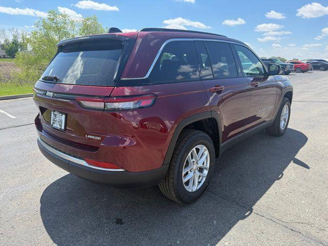 new 2026 Jeep Grand Cherokee car, priced at $42,264