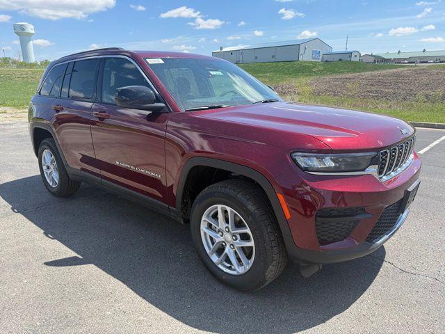 new 2026 Jeep Grand Cherokee car, priced at $42,264