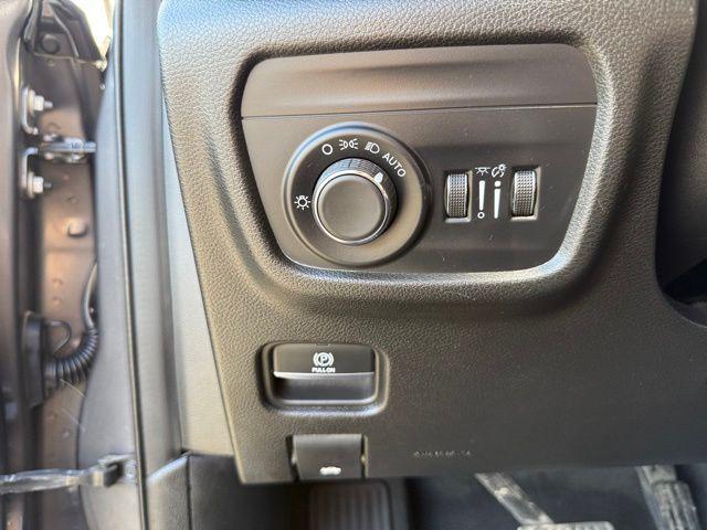 used 2023 Jeep Grand Cherokee car, priced at $29,000