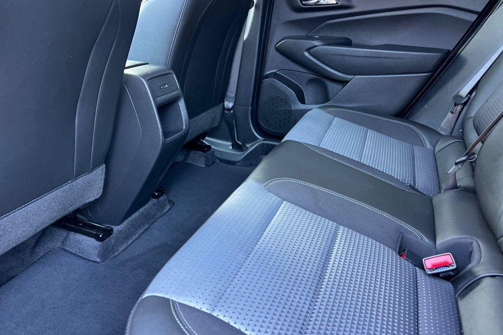 used 2025 Chevrolet Trax car, priced at $19,255