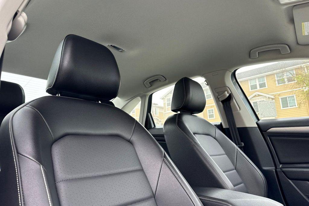 used 2022 Volkswagen Jetta car, priced at $18,995