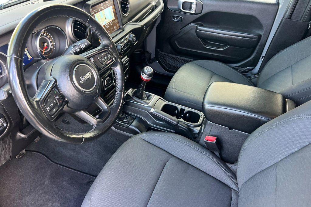 used 2022 Jeep Wrangler Unlimited car, priced at $26,558