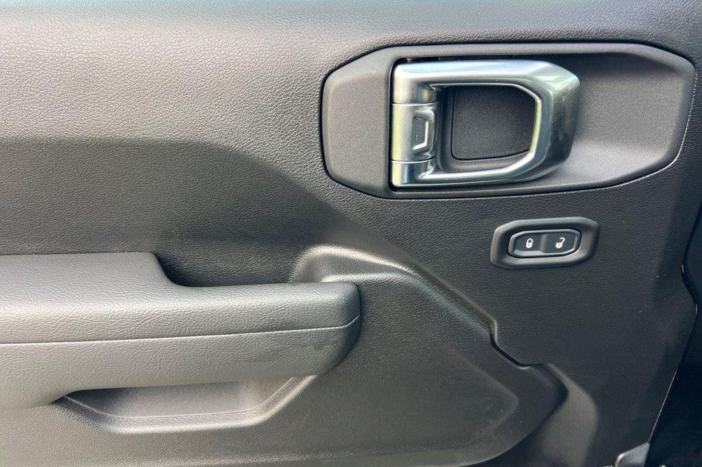 new 2026 Jeep Wrangler car, priced at $41,155