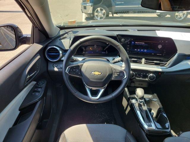 used 2025 Chevrolet Trax car, priced at $22,988