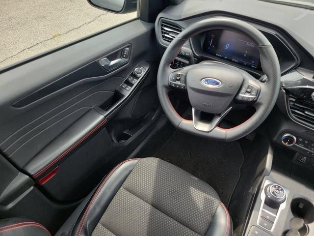 used 2025 Ford Escape car, priced at $23,988