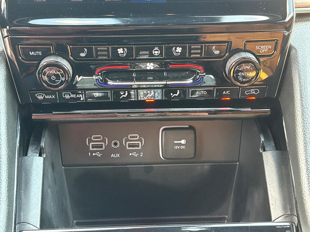 used 2023 Jeep Grand Cherokee car, priced at $41,988