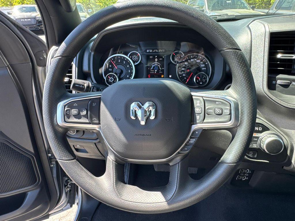 new 2025 Ram 1500 car, priced at $43,245