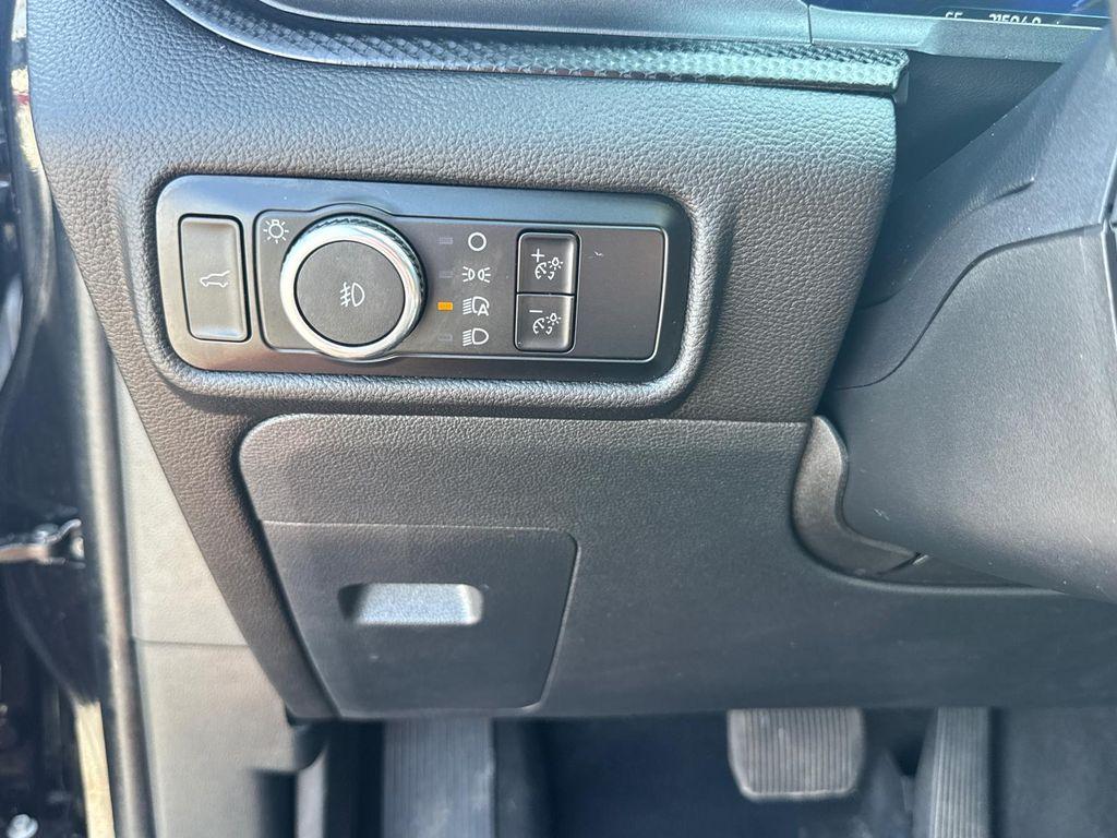 used 2023 Ford Explorer car, priced at $40,387