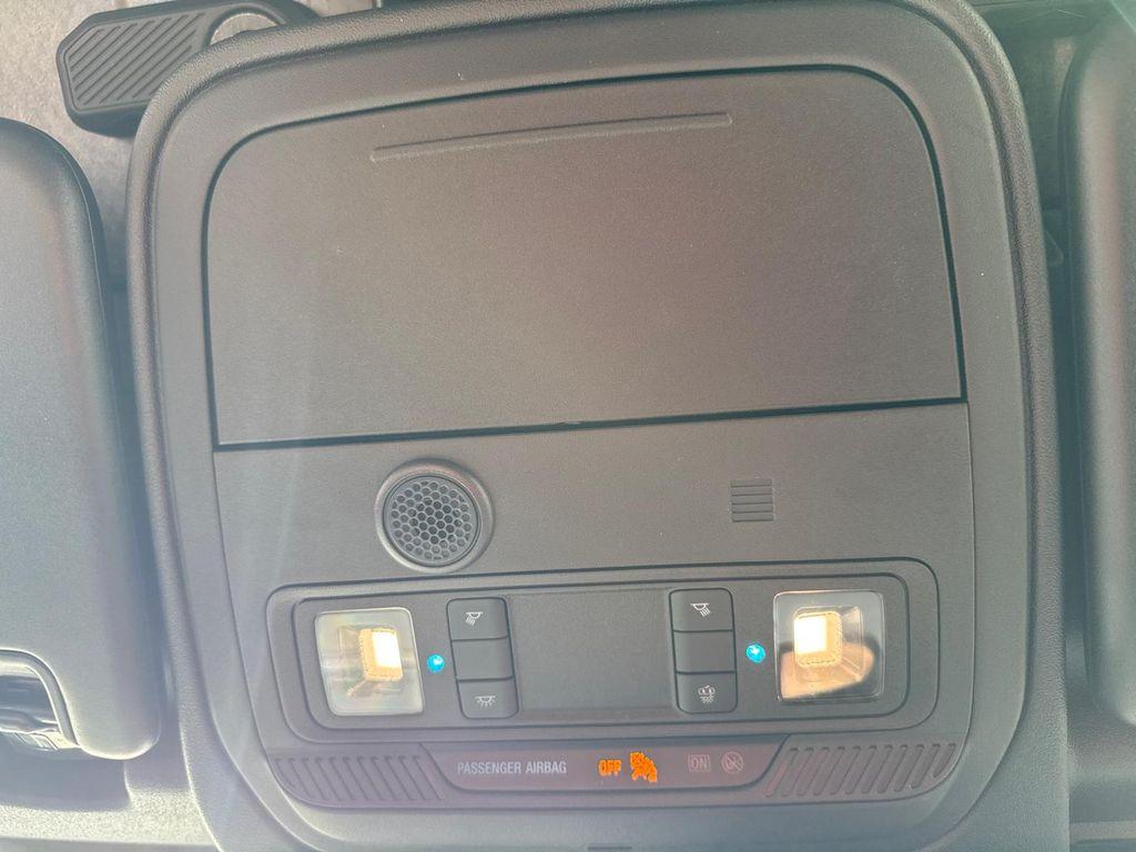 used 2025 Ford Bronco car, priced at $40,348