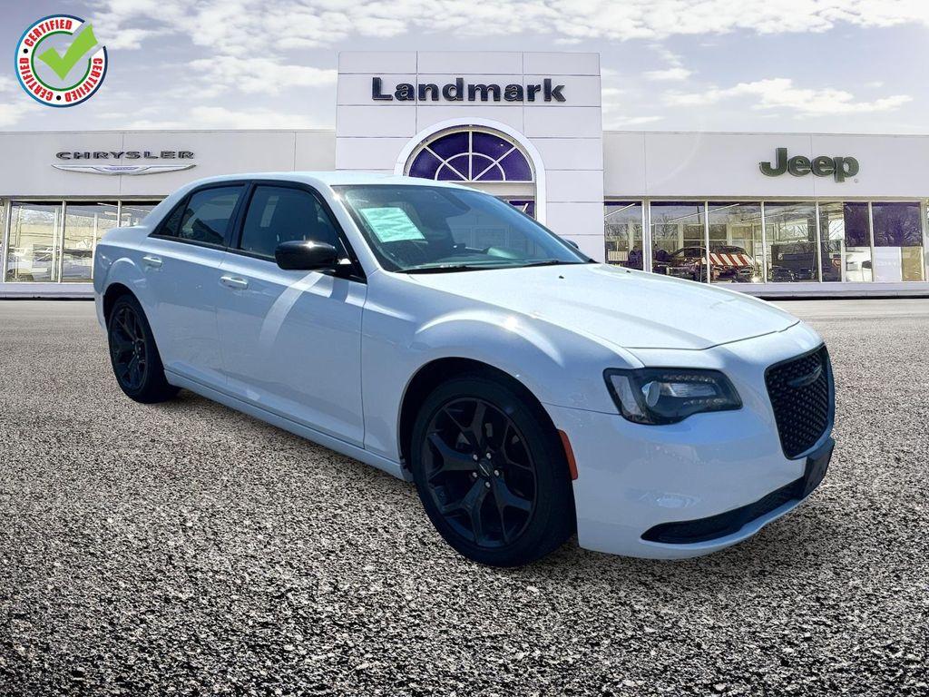 used 2022 Chrysler 300 car, priced at $25,487