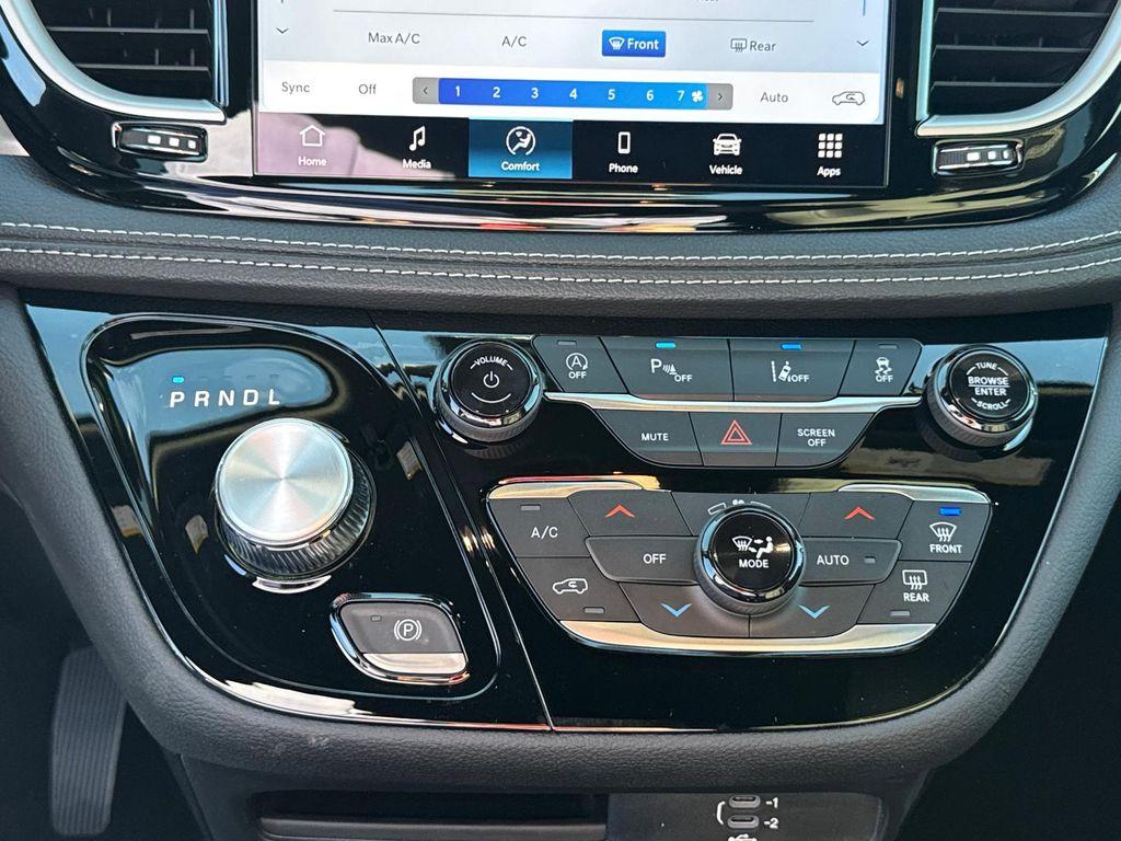 new 2026 Chrysler Pacifica car, priced at $46,440