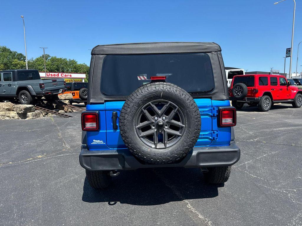 new 2025 Jeep Wrangler car, priced at $38,988