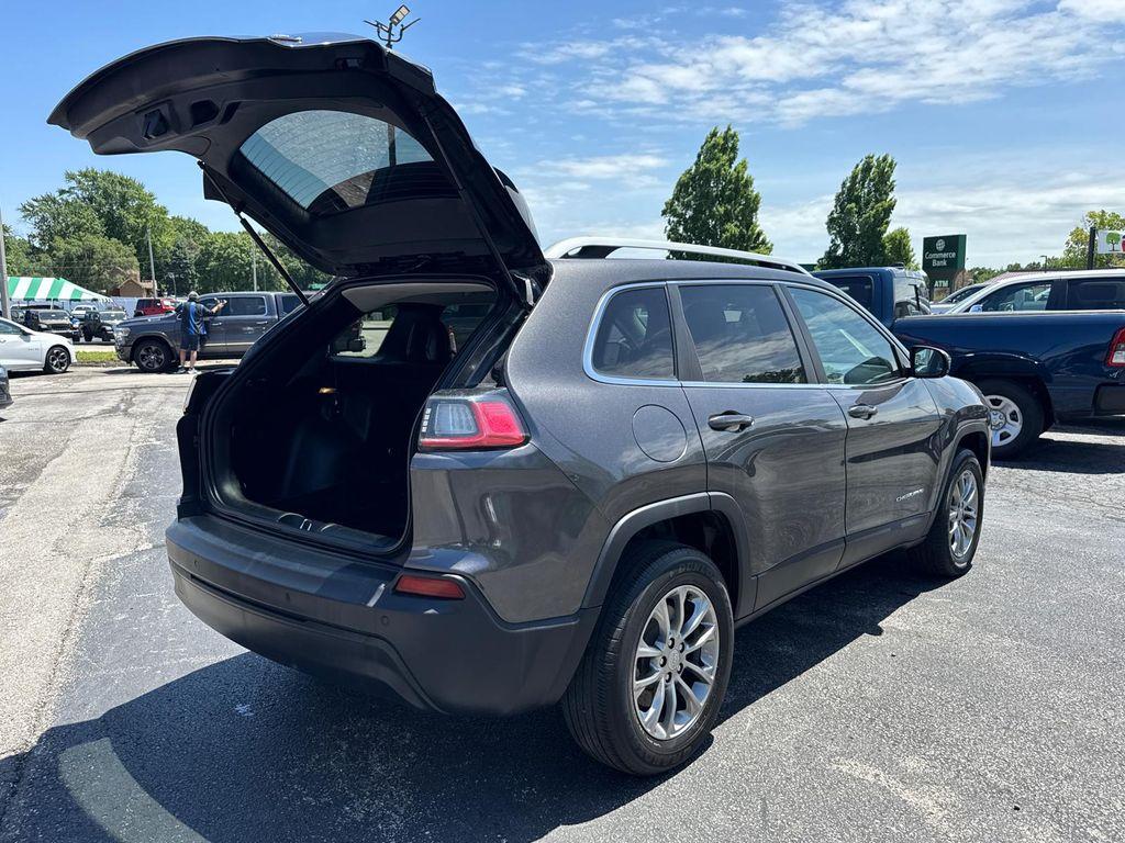 used 2020 Jeep Cherokee car, priced at $15,988
