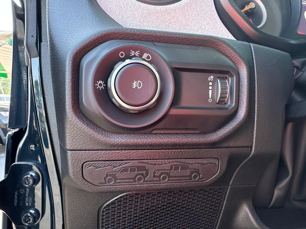 new 2025 Jeep Wrangler car, priced at $36,988