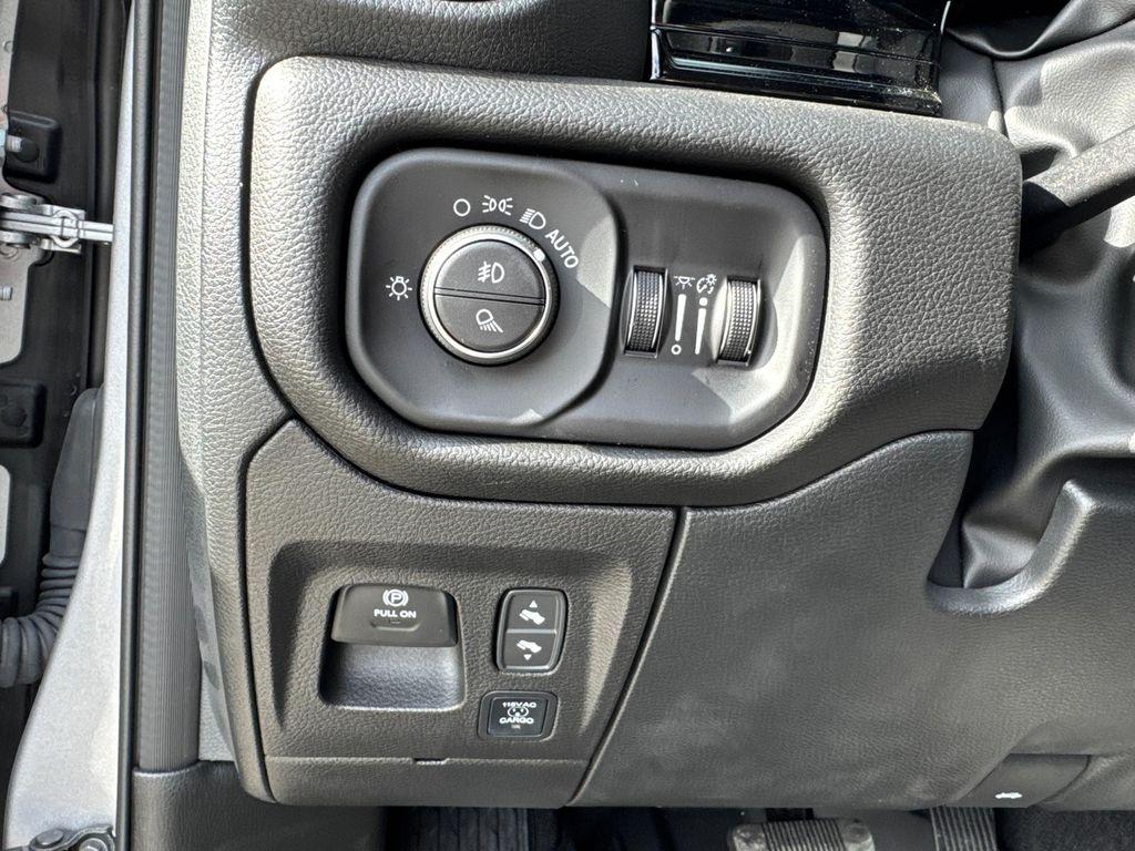 new 2026 Ram 1500 car, priced at $61,260