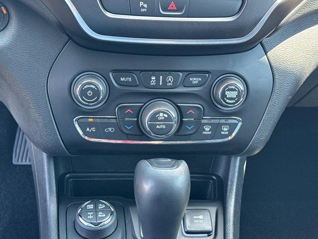 used 2019 Jeep Cherokee car, priced at $16,988