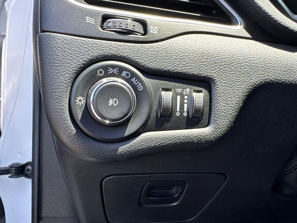 used 2019 Jeep Cherokee car, priced at $16,988