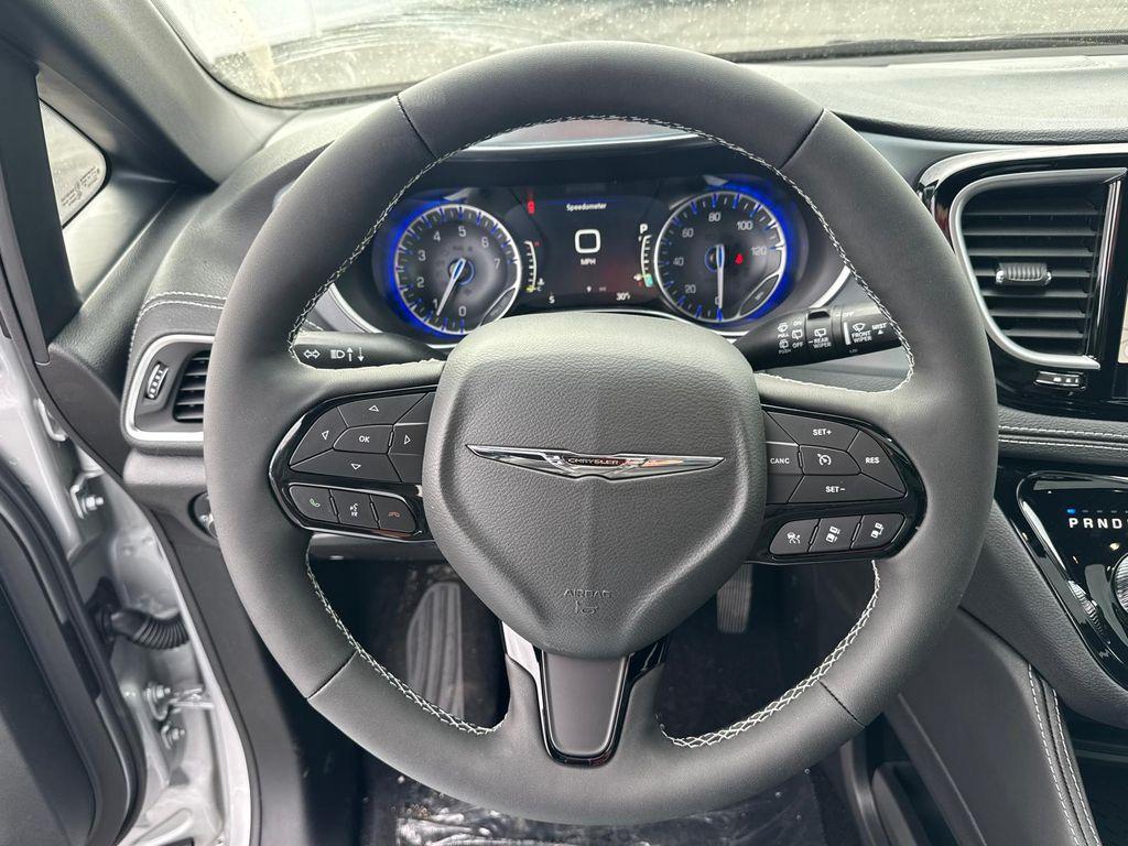 new 2026 Chrysler Pacifica car, priced at $53,890