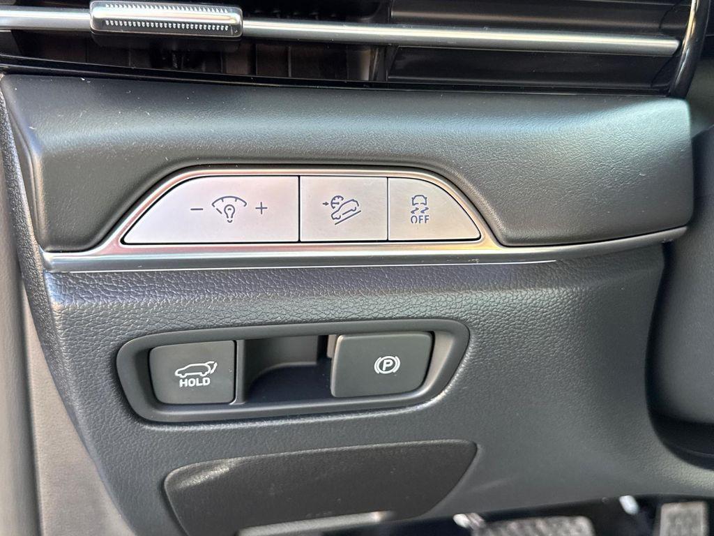 used 2025 Genesis GV80 car, priced at $50,988