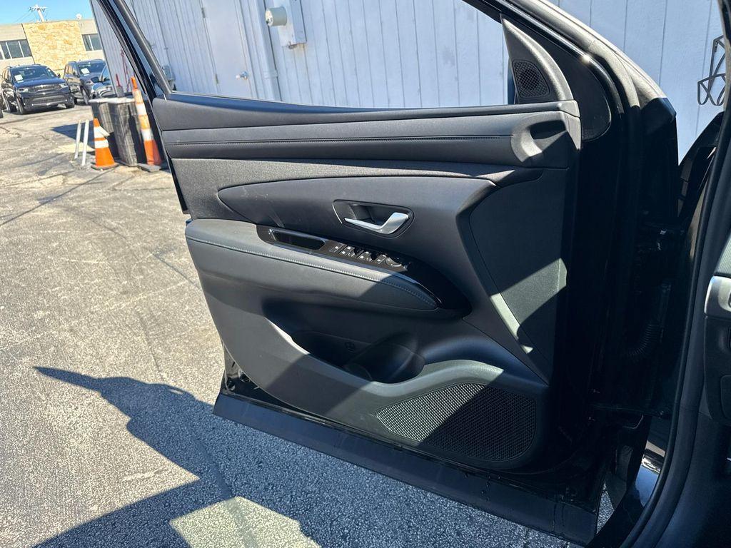 used 2025 Hyundai SANTA CRUZ car, priced at $33,487