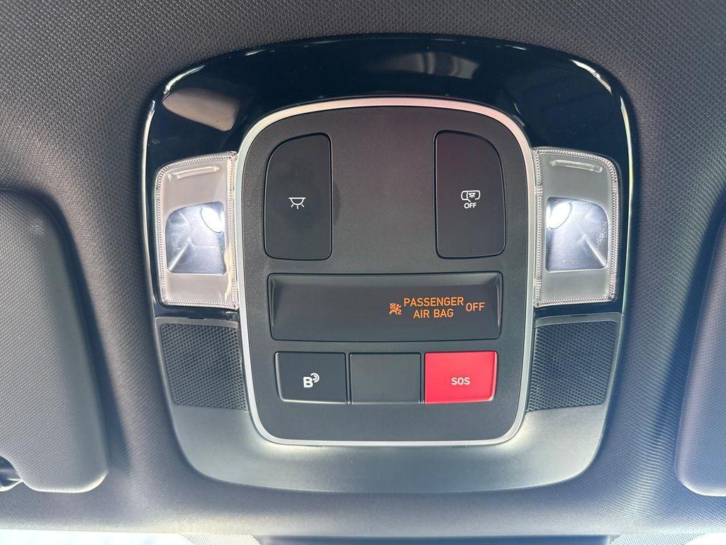 used 2025 Hyundai SANTA CRUZ car, priced at $33,487
