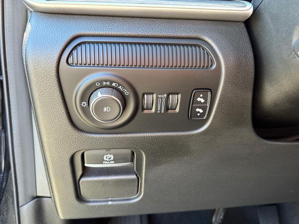 used 2024 Jeep Wagoneer L car, priced at $39,488