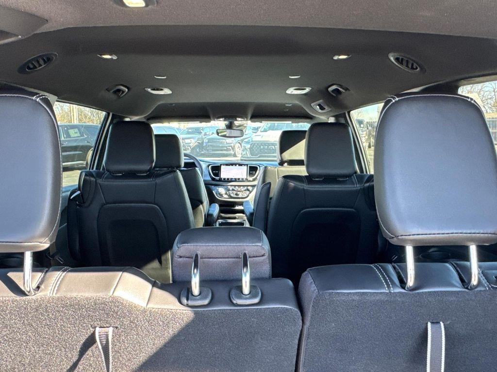 used 2024 Chrysler Pacifica Hybrid car, priced at $33,988