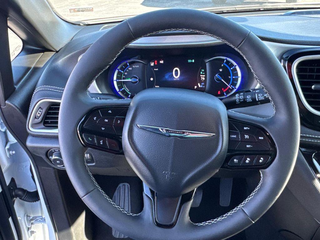 used 2024 Chrysler Pacifica Hybrid car, priced at $33,988