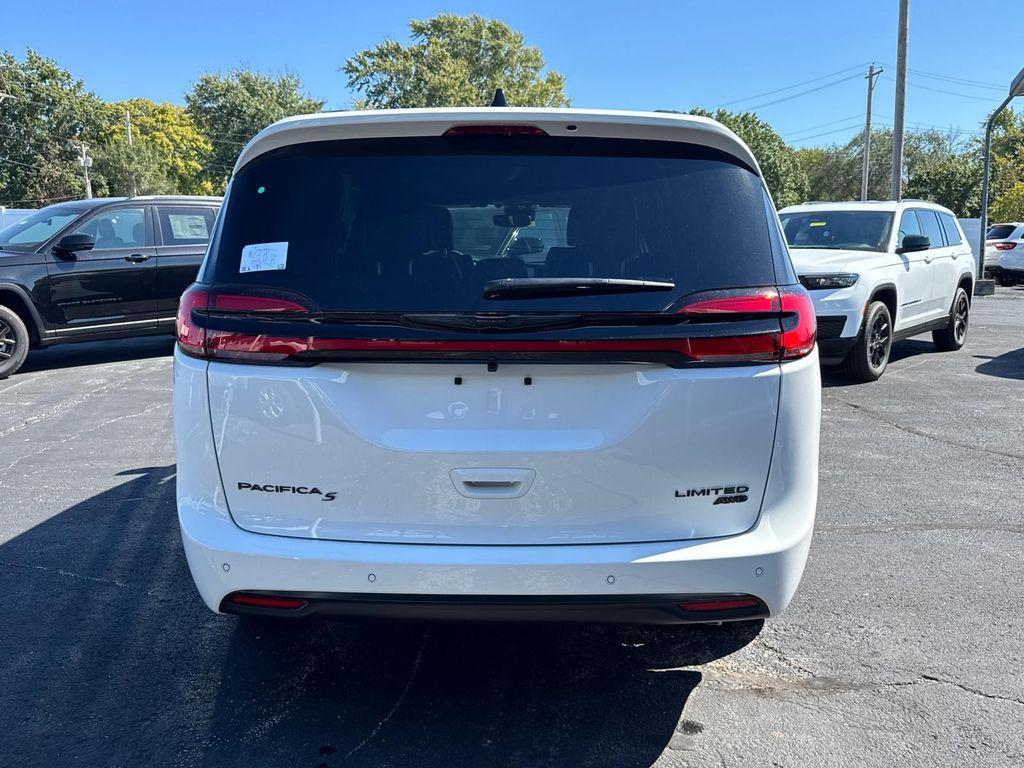 new 2026 Chrysler Pacifica car, priced at $45,988
